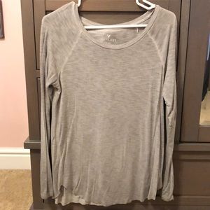 american eagle gray top